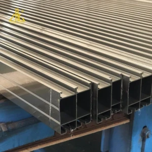 Rel Gantung Lemari Profil Aluminium